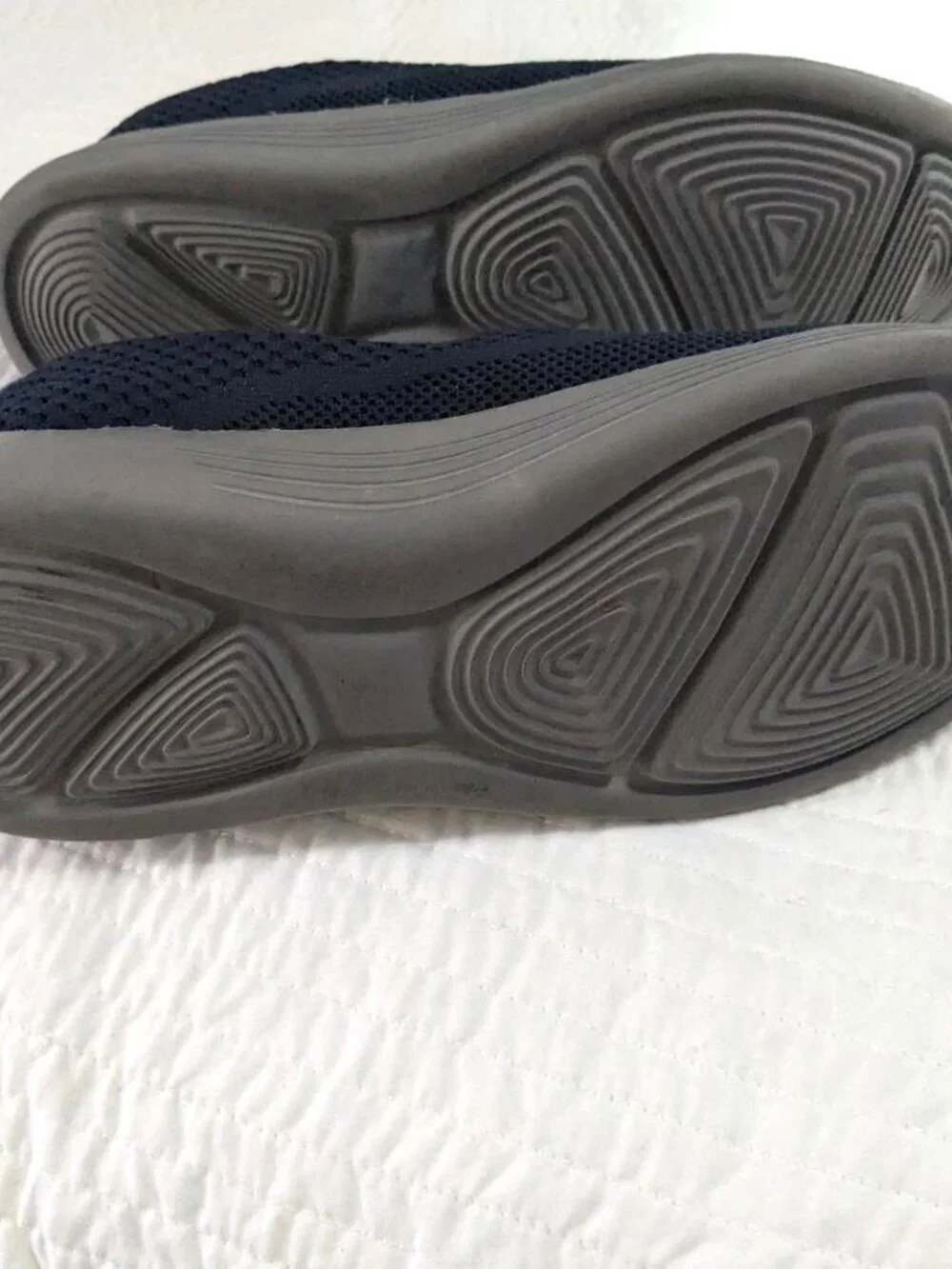 G.H. Bass Cruise Women's 9M Navy Knit Slip On Comfort Walking Shoes Discontinued